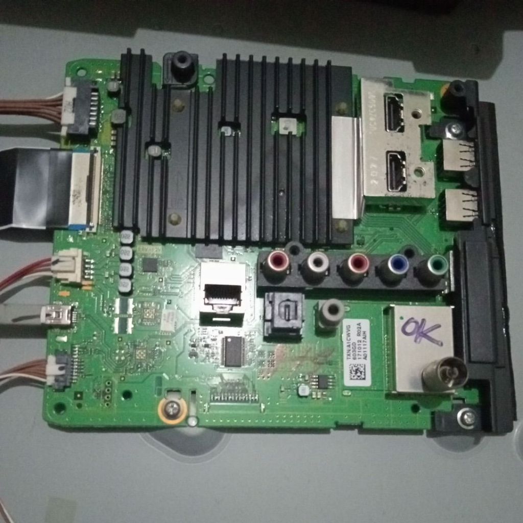 MB Panasonic 49ES630G