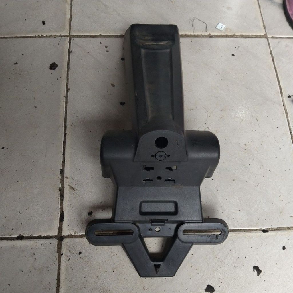 Spakbor belakang belakang yamaha r 15 led