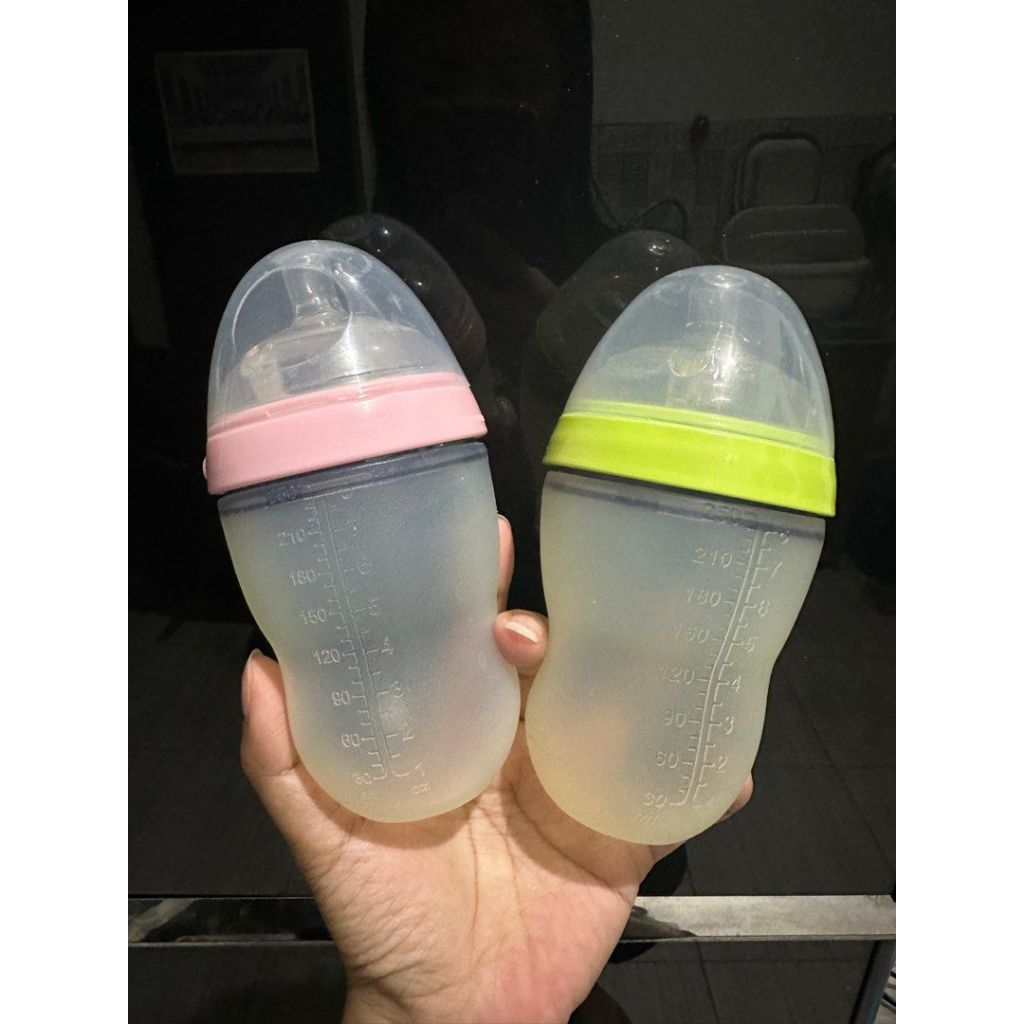 (Preloved) Comotomo Baby Bottle / Botol Dot Bayi Comotomo