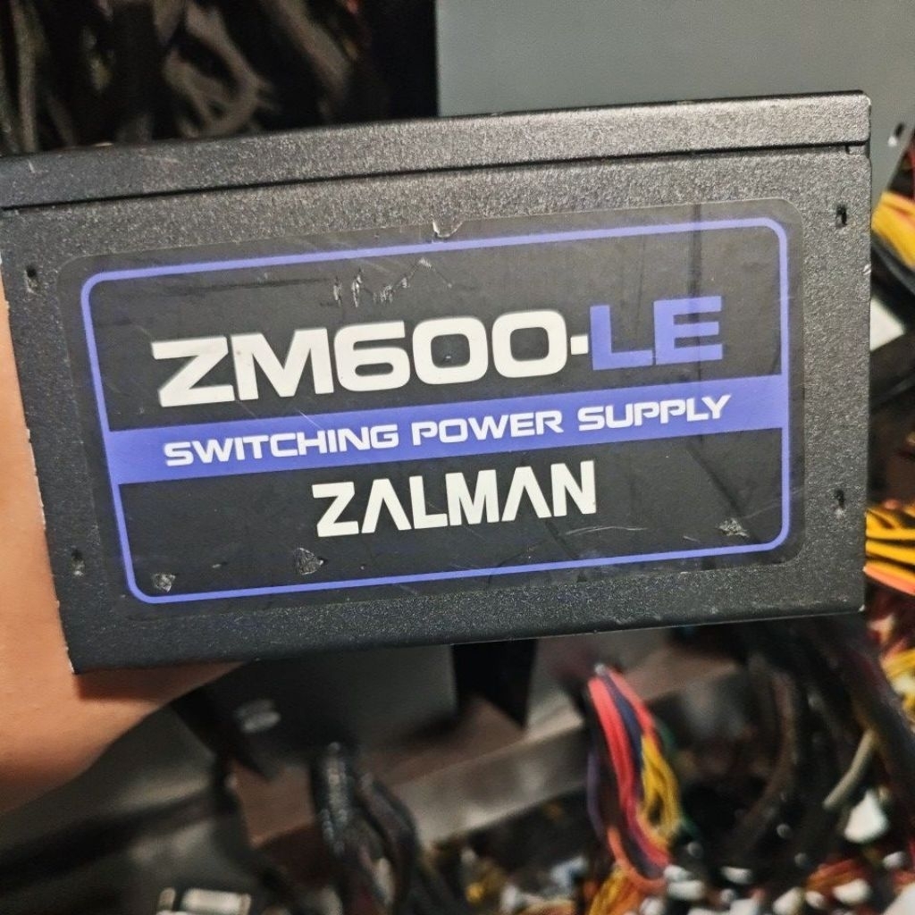Psu Gaming Zalman 600w 700W