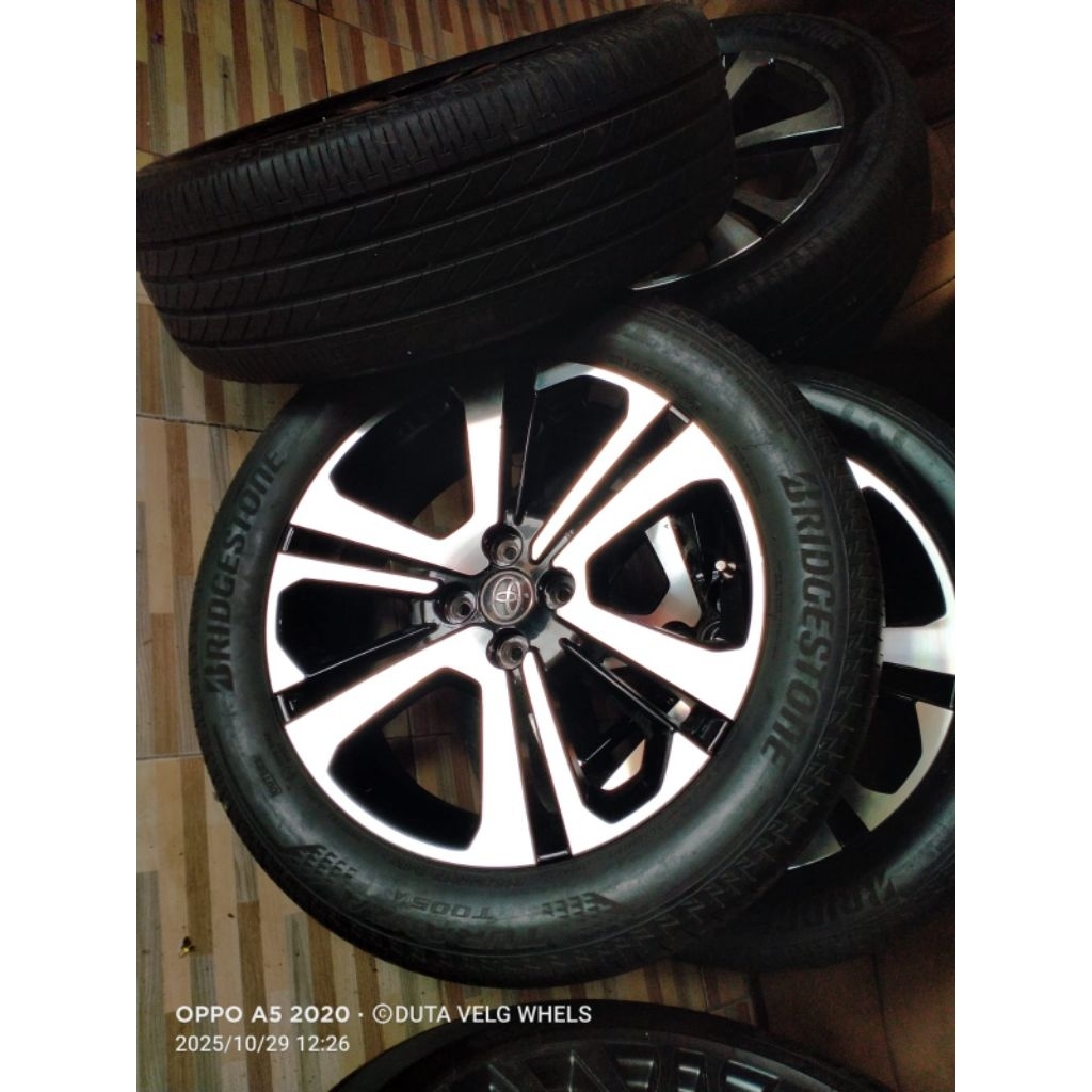 velg+ban Daihatsu Rocky R17