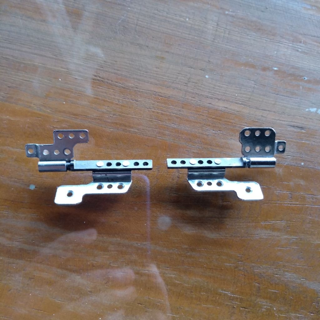 engsel laptop Axioo slimbook 14A