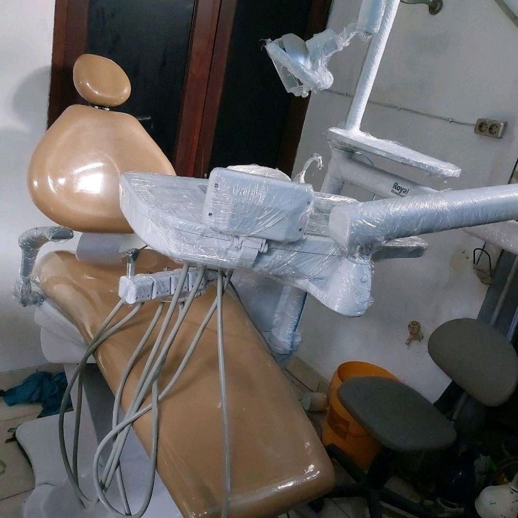 Dental Unit Royal Denmark/ Dental Chair Royal Denmark Second Mulus