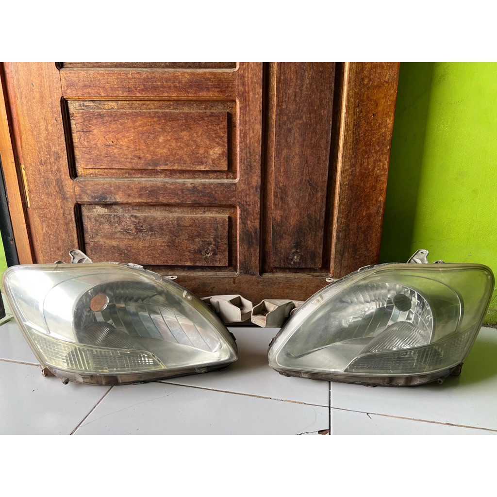 headlamp vios gen 2