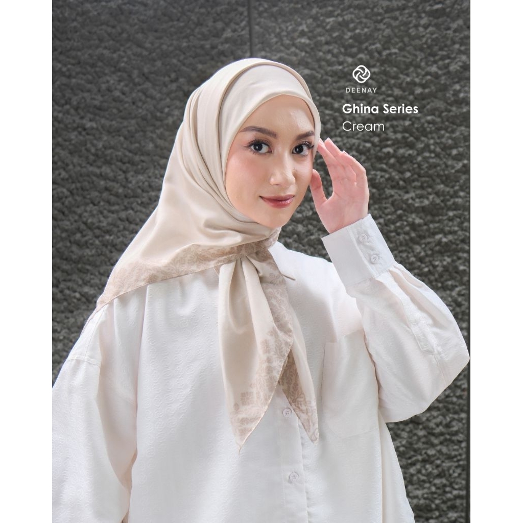 Hihab Segiempat Motif Deenay Ghina Series