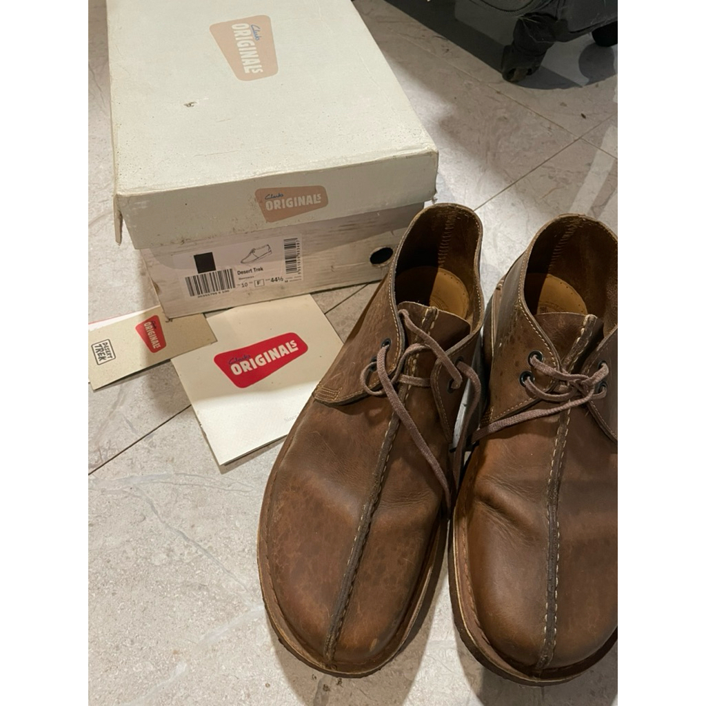 Clarks Desert Trek size 10,5