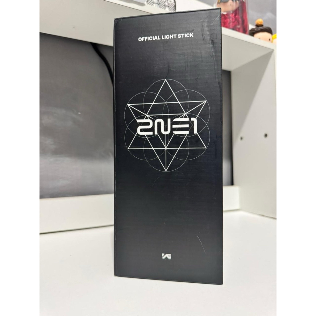 [PRELOVED] 2NE1 LIGHTSTICK VER3