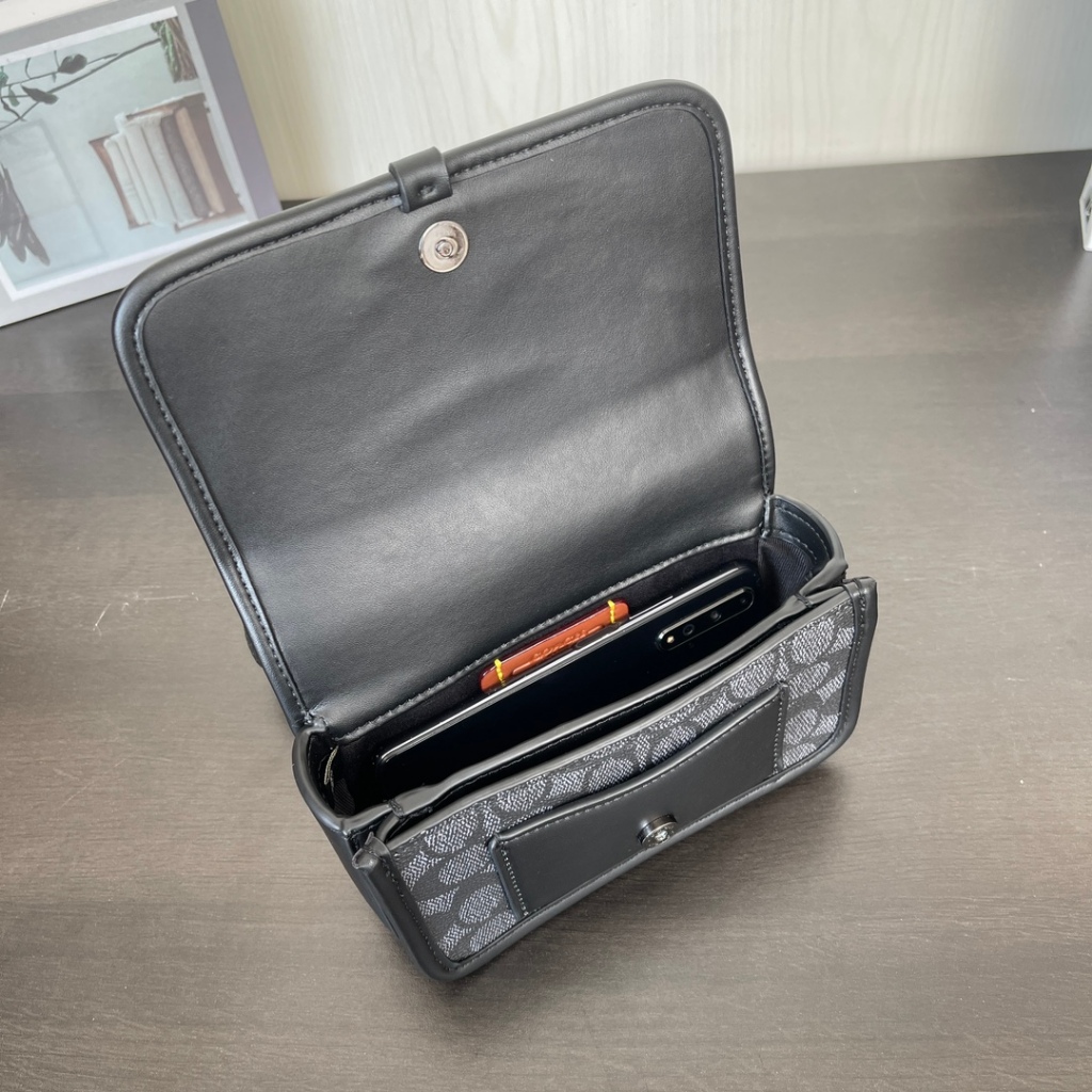 Tas Selempang Charter Phone bag Pria