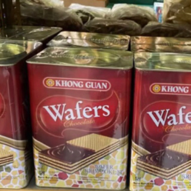 KHONG GUAN WAFER KALENG SEGI 1300gr