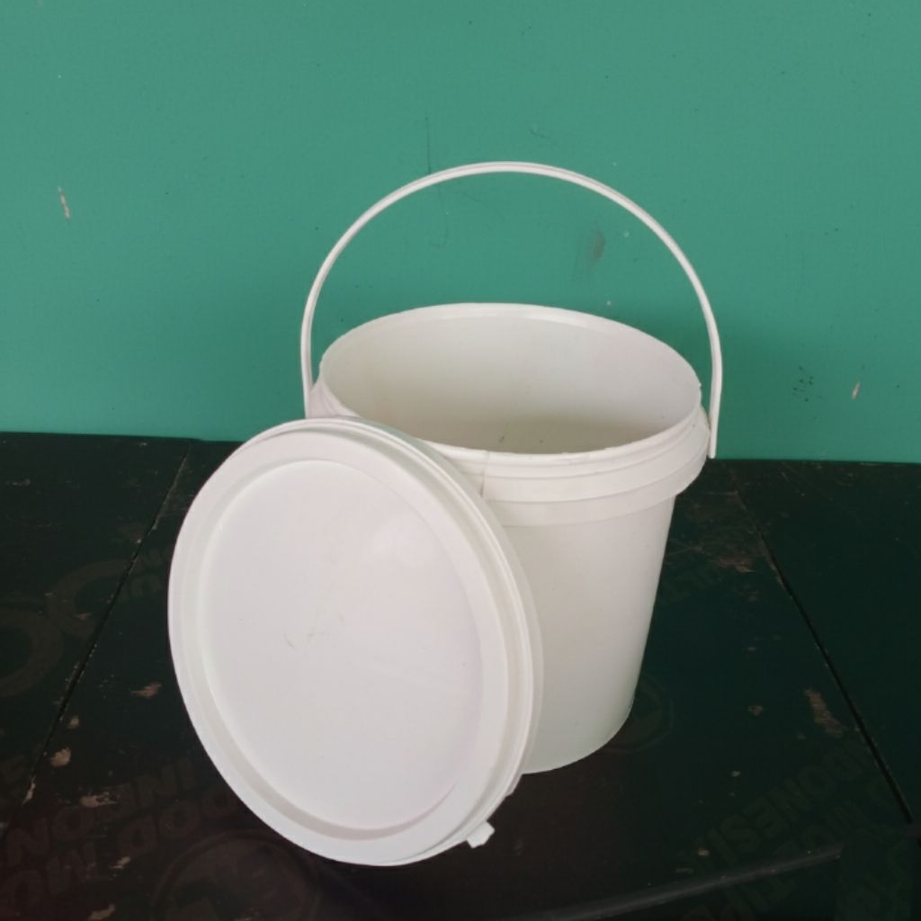 (isi 10pcs) Ember kurma 1 kg/1 Liter/Pail kosong Food grade