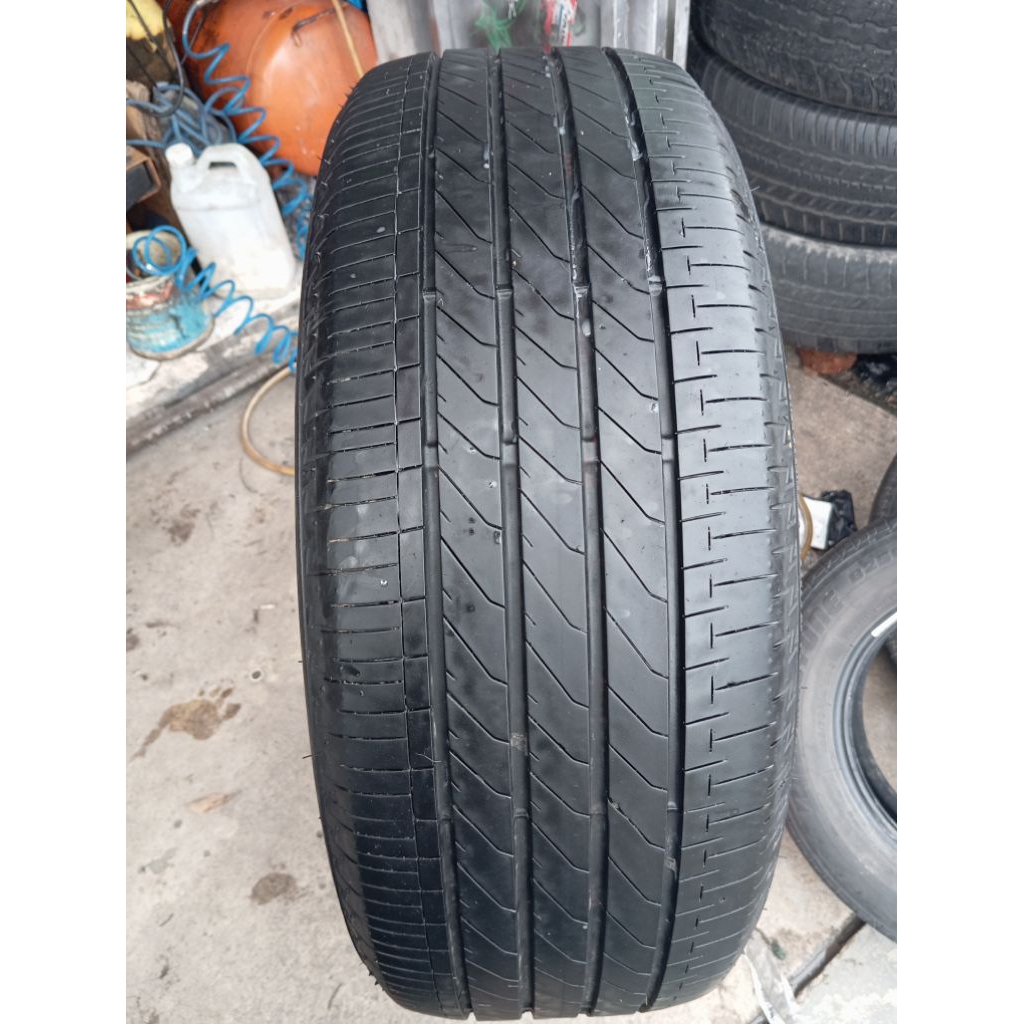 Ban 215 55 R17 Bridgestone Turanza T005A Second 1 pcs kondisi istimewa for HRV Innova BRV juke dll