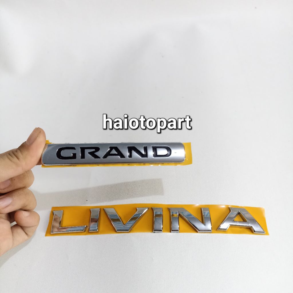 Emblem Logo Bagasi Tulisan Grand Livina Pisah /Mobil Nissan OriginaL 100%