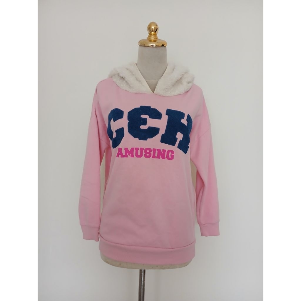 Baju sweatshirt sweater Hoodie rabbit CHU XXX size XL, preloved