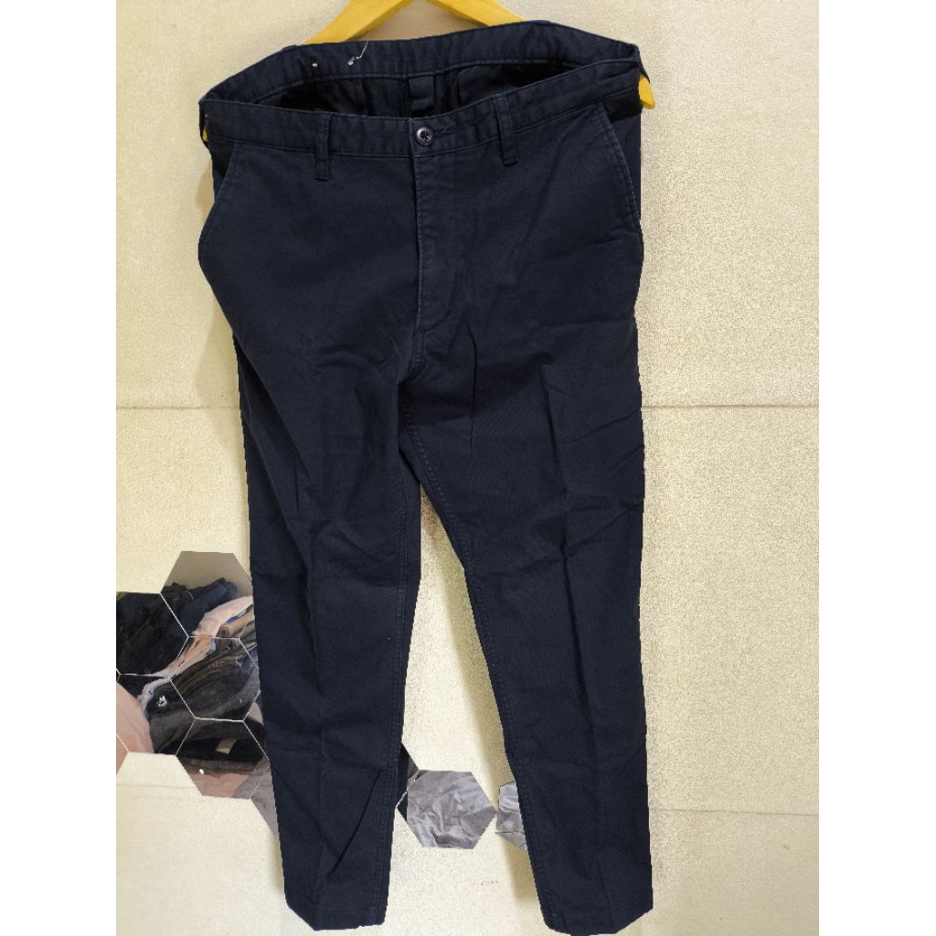 Long Pants Chino  Uniqlo Navy Size 32 Original