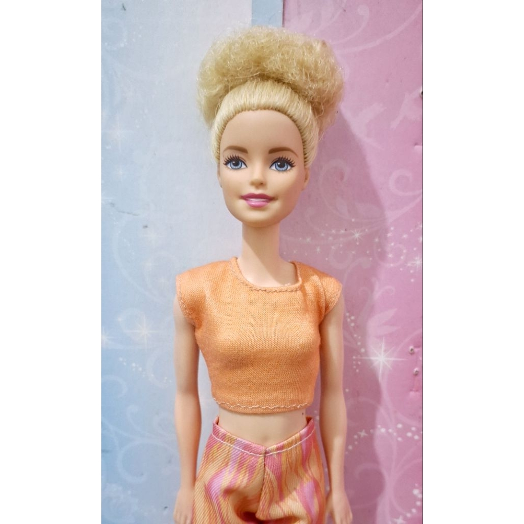 Boneka Barbie Millie