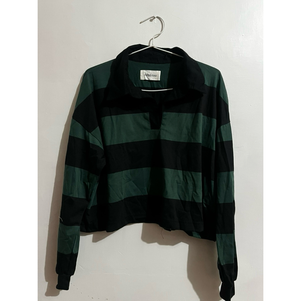 Rubylicious Blouse Kaos Crop Top V Neck Stripe