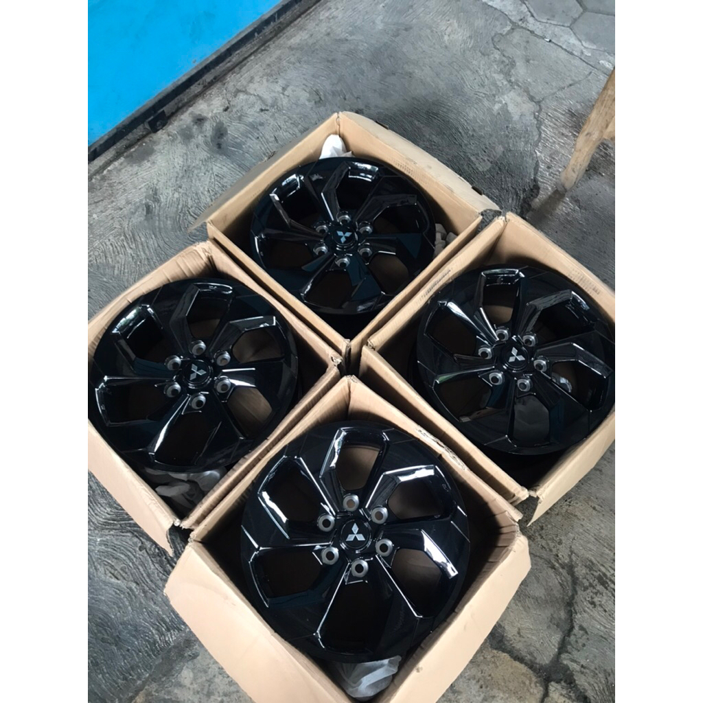 velg ori pajero dakar facelif 2025 ring 18