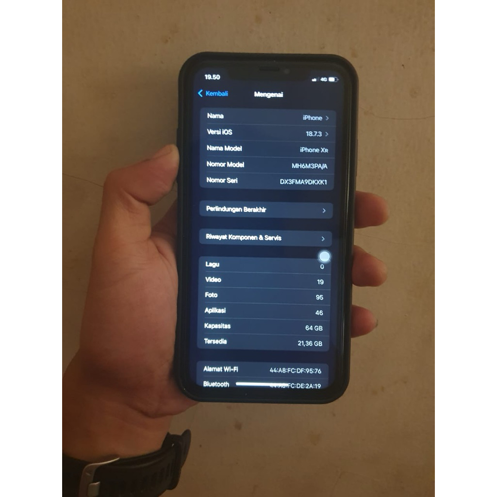 iPhone XR 64GB iBox