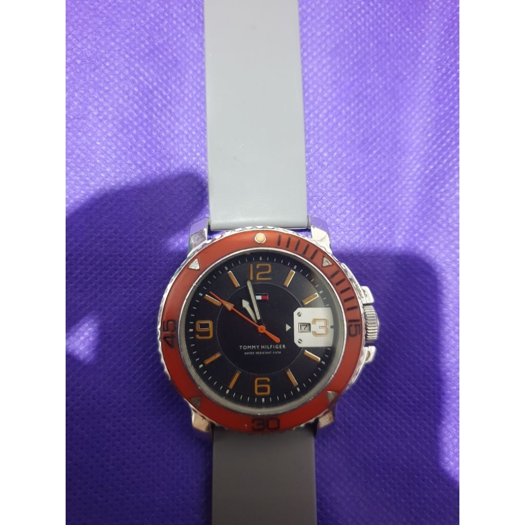 jam tangan Tommy hilfiger ori second