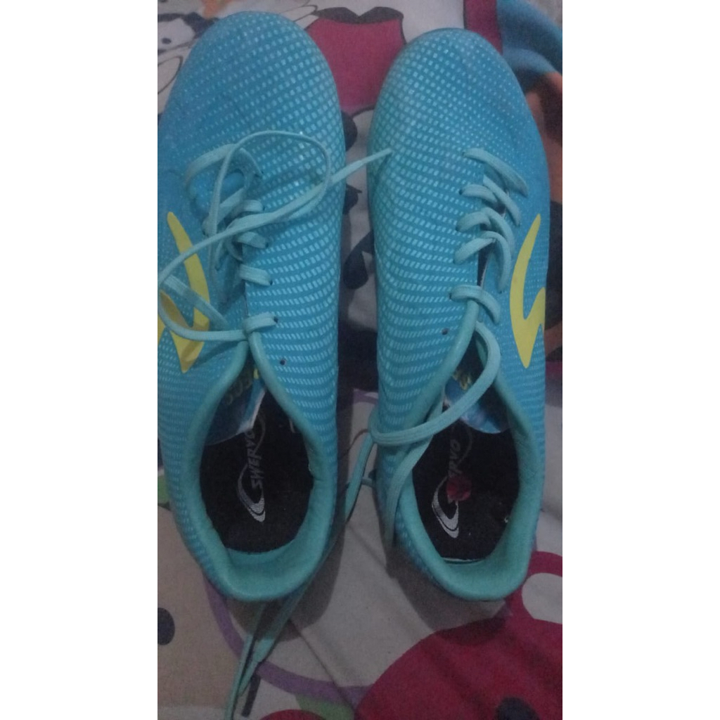 sepatu bola specs ori preloved likenew second unit aja size 37