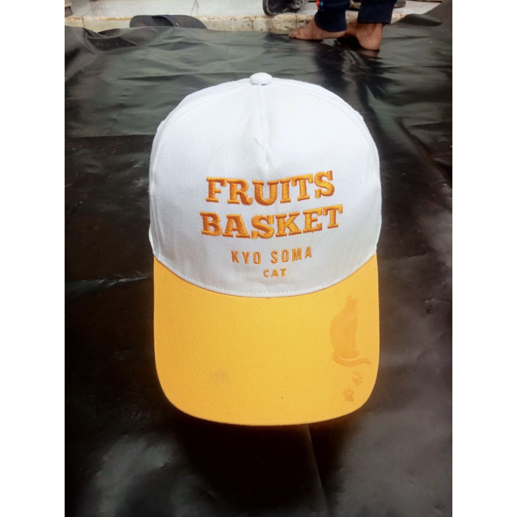 Topi Fruits Basket