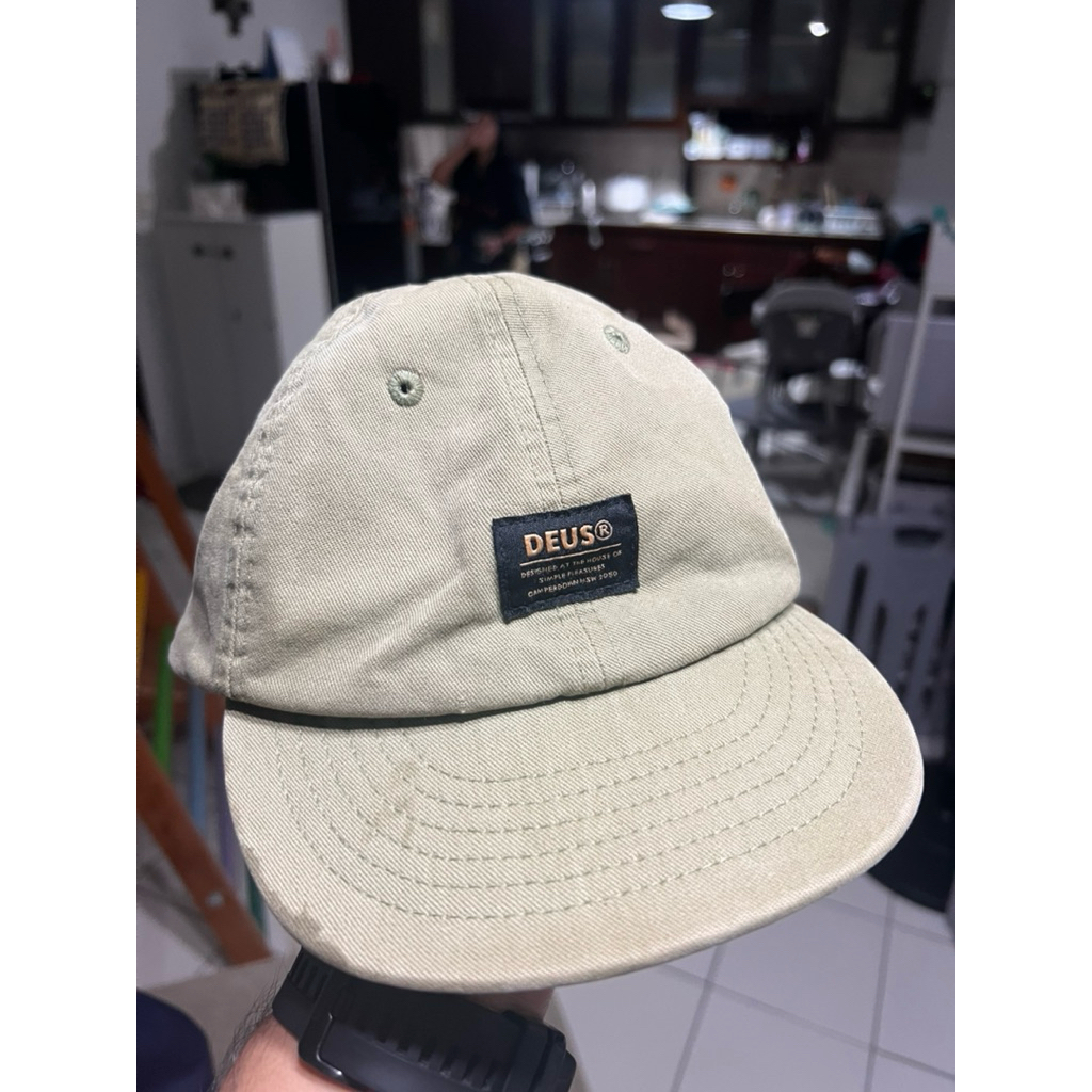 Topi Deus Ex Machina Green Preloved