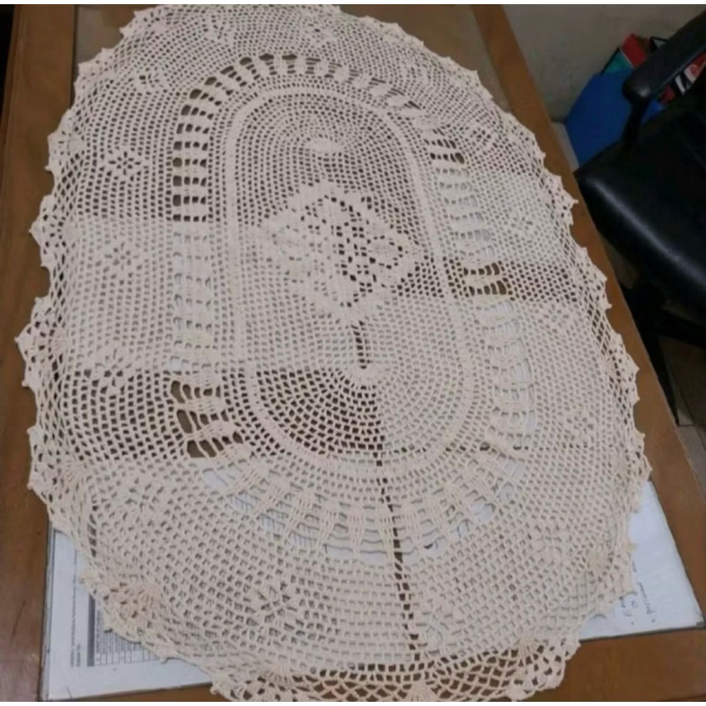 TAPLAK MEJA TAMU RAJUT OVAL PANJANG 120cm LEBAR 75cm
