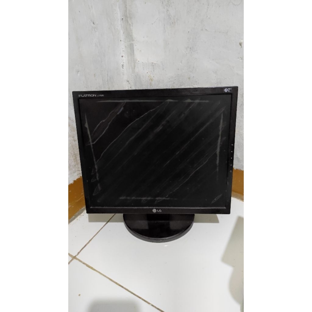 monitor LG 17 inci