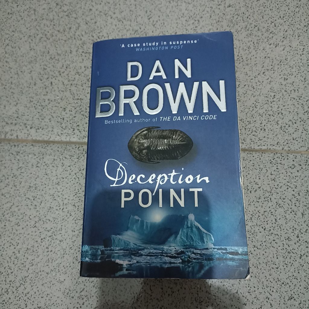 Preloved Novel English Deception Point Dan Brown