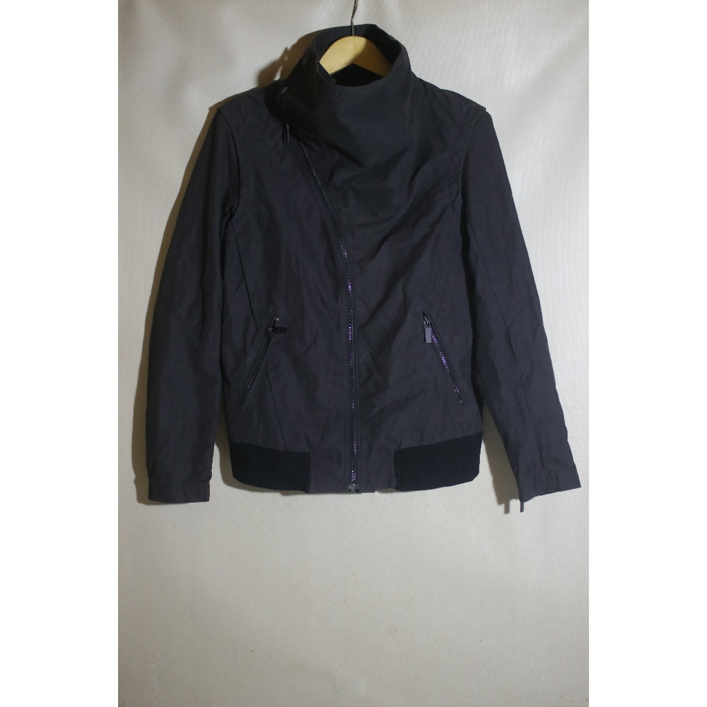 Jaket Tebal Kai-aakmann