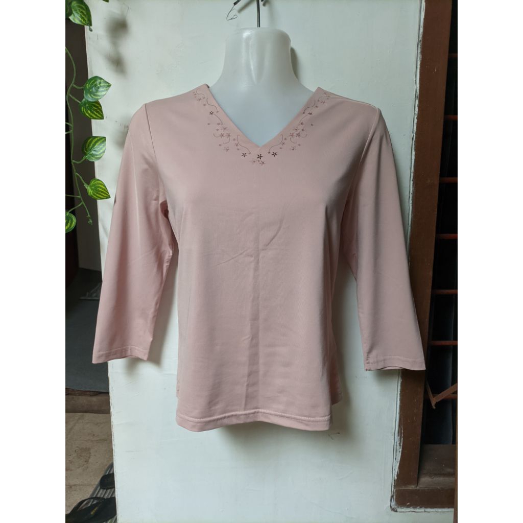 [GARAGE SALE] KAOS PINK SALEM PAYET STRETCH
