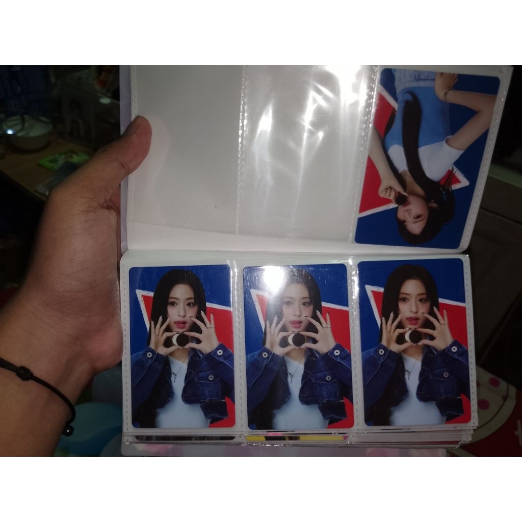 Photocard Ahyeon Babymonster Oreo