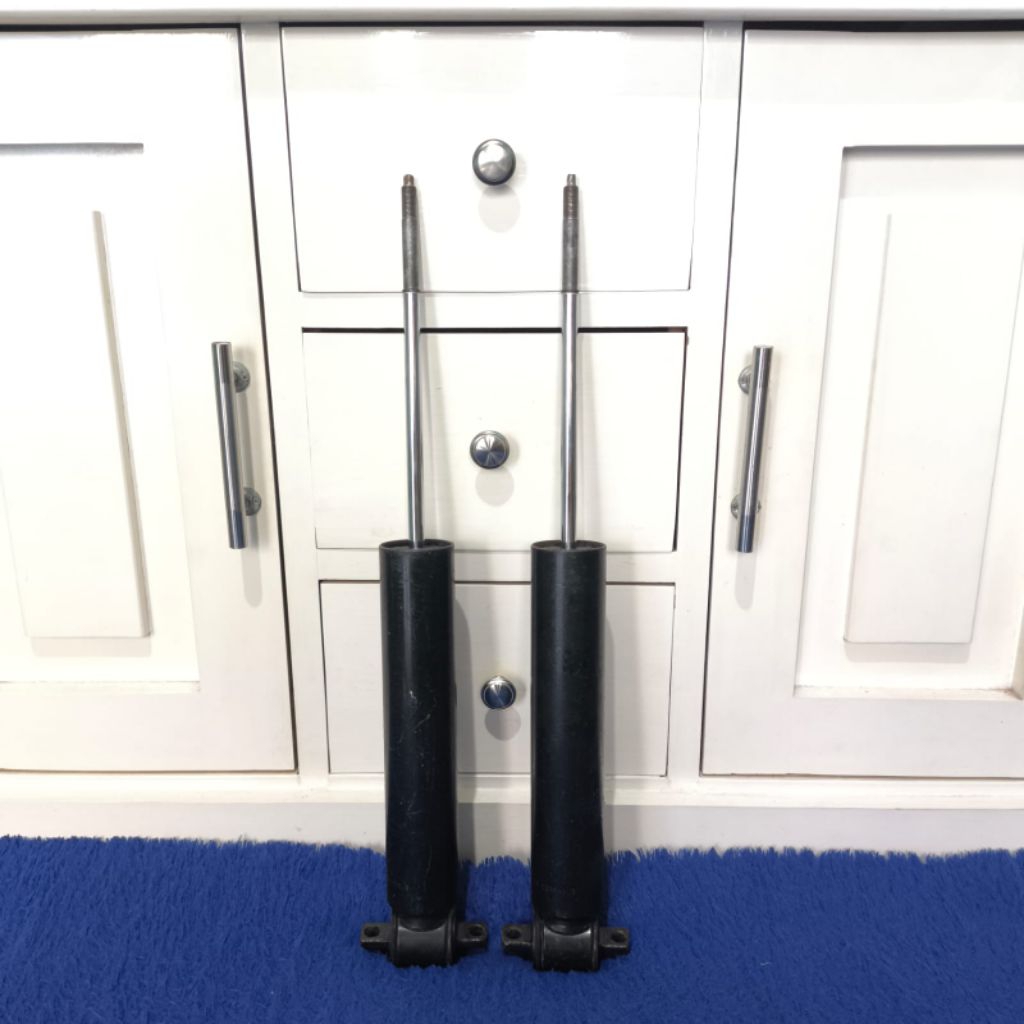 shock belakang mercy tiger w123