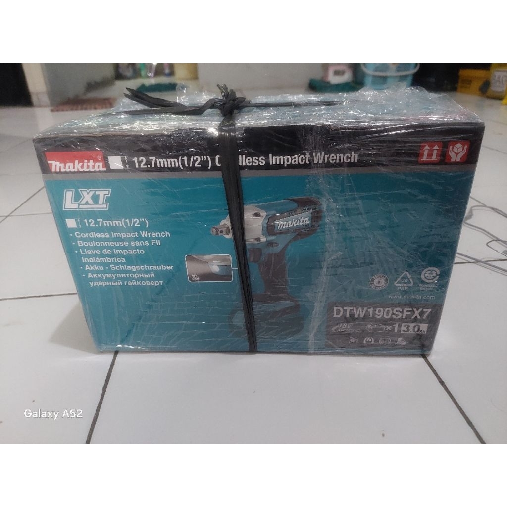 Impact cordless makita