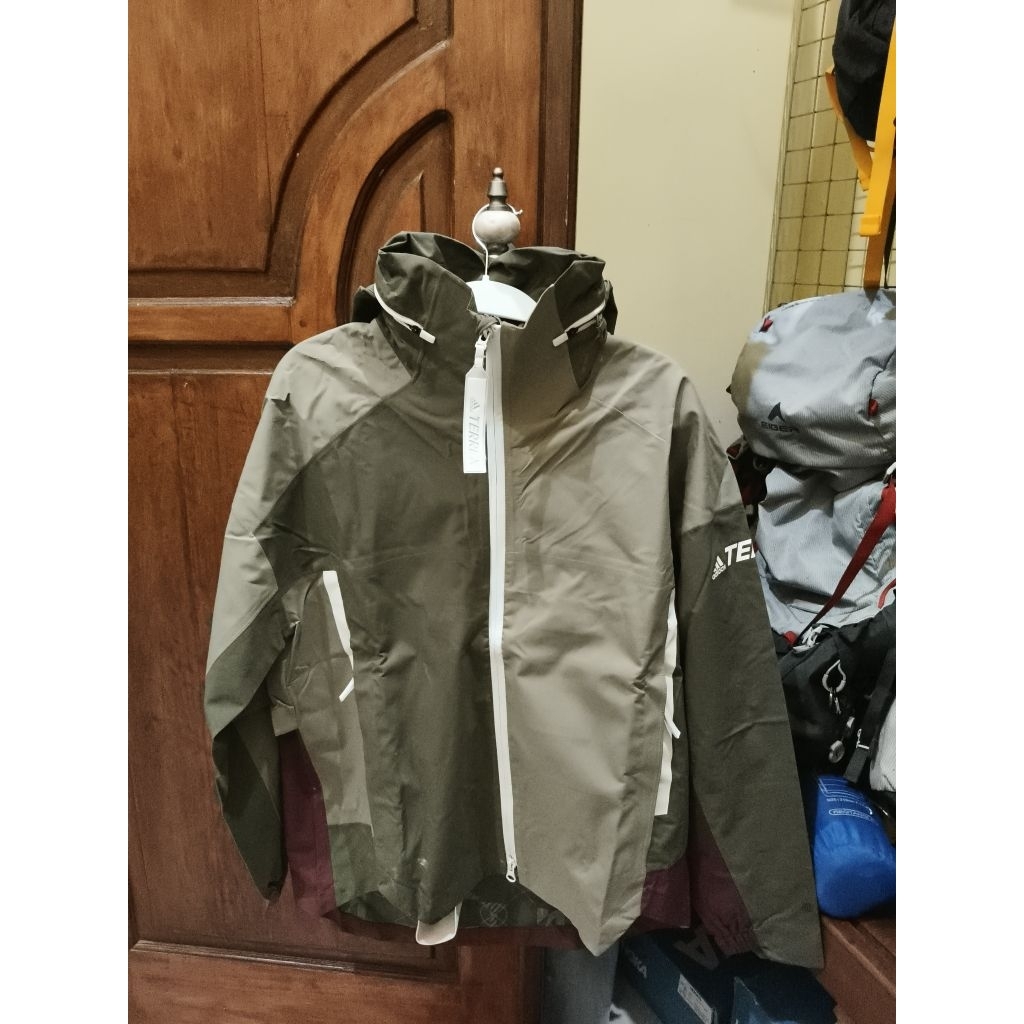 jaket Adidas Terrex CT My Shelter Rain RDY Jacket