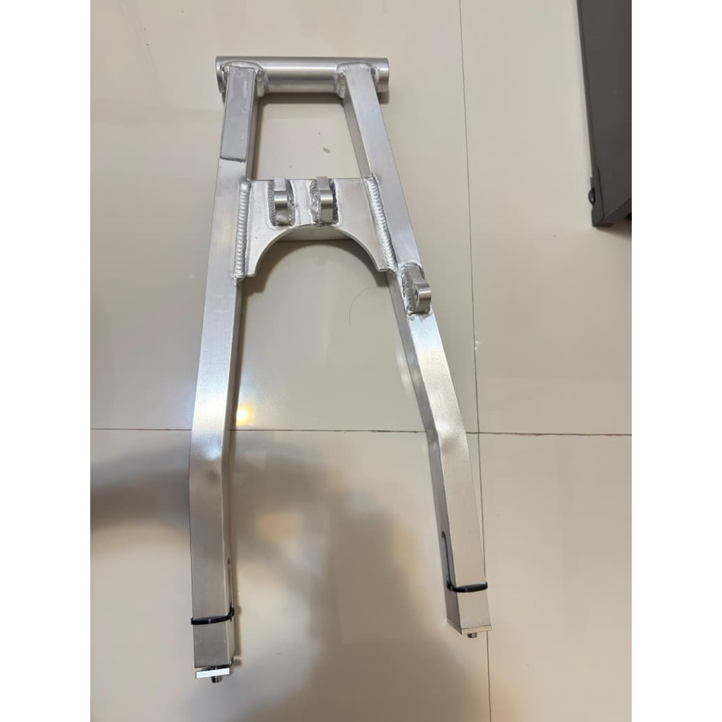 swing arm DKT Ninja R