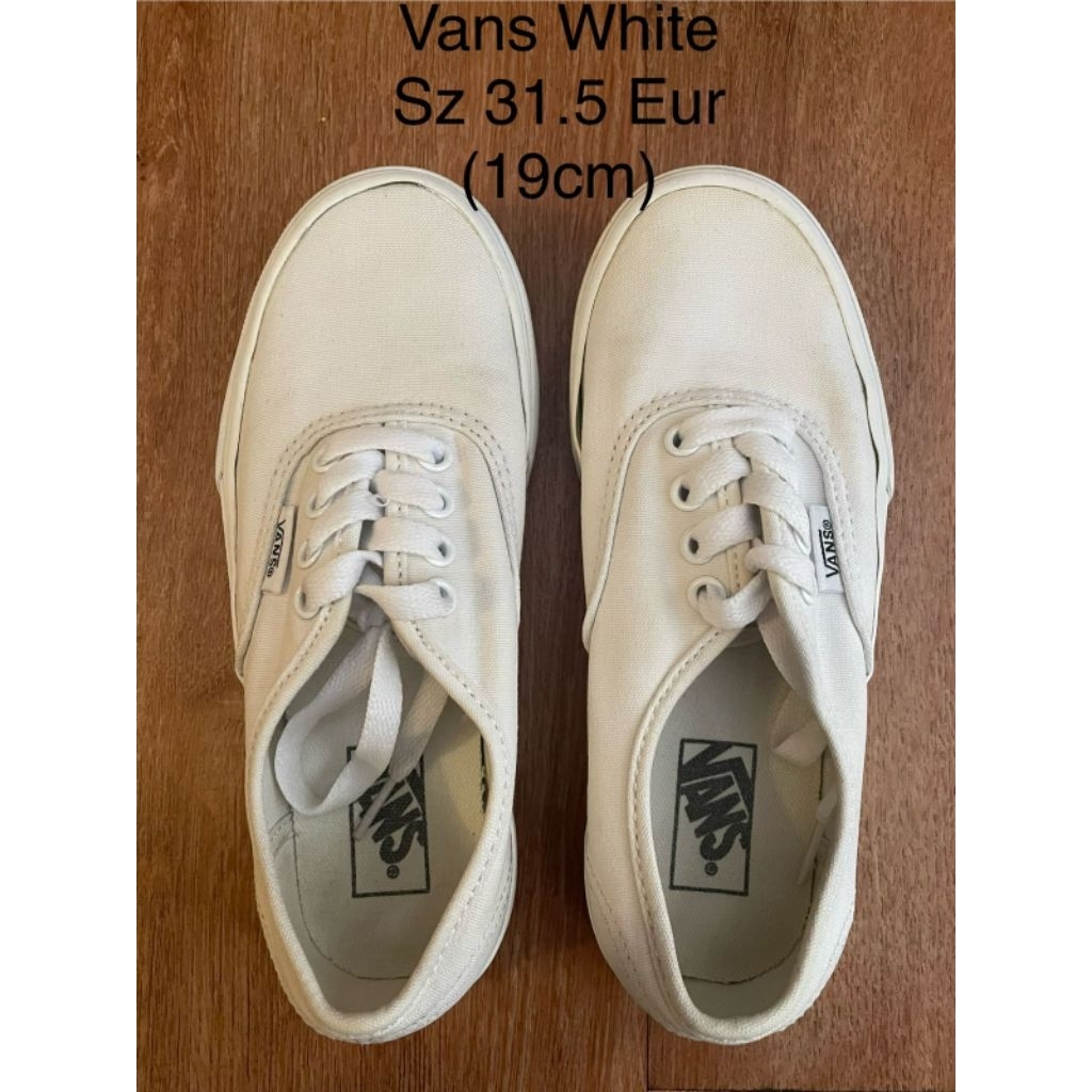 sepatu vans kids authentic original