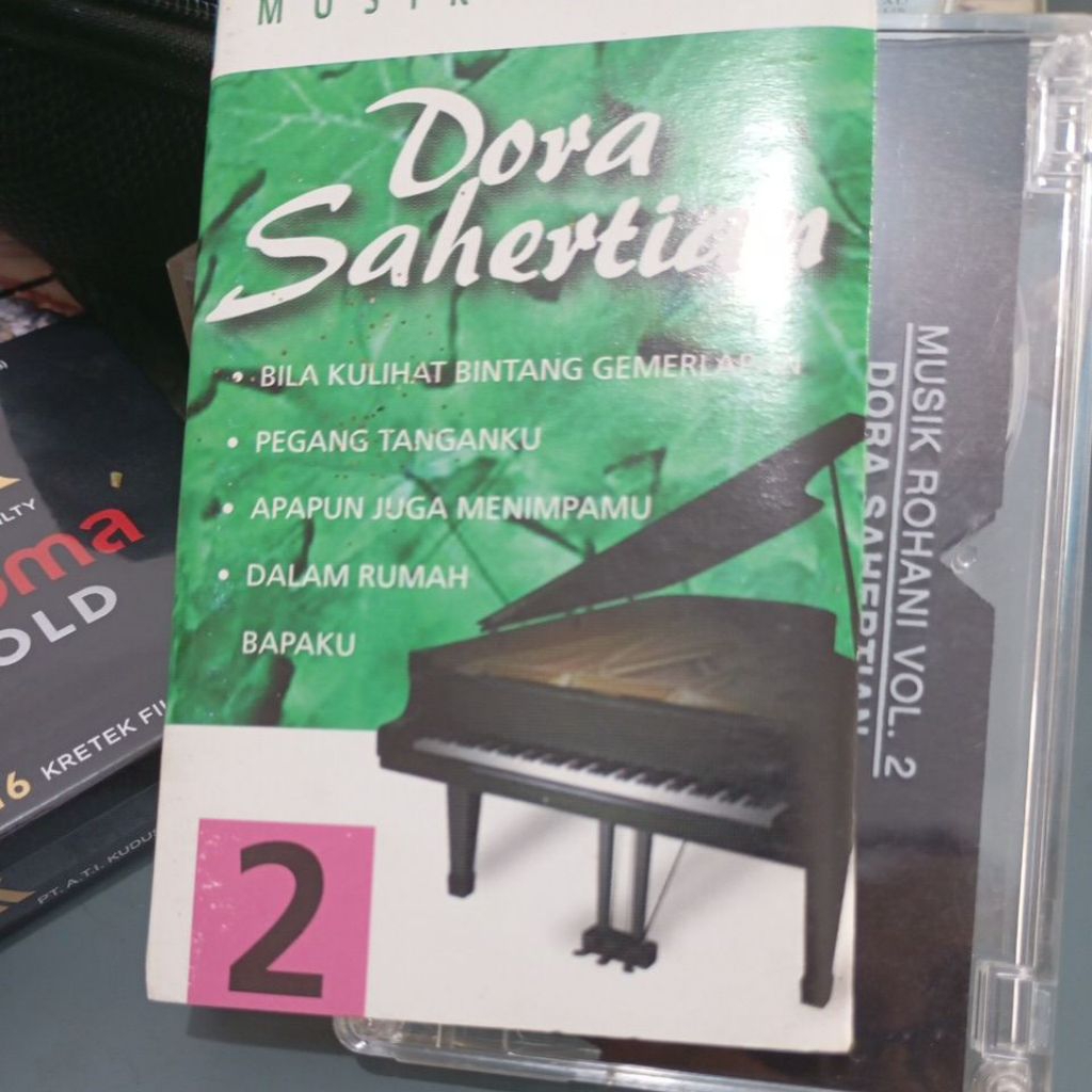kaset rohani musik rohani dora sahertian