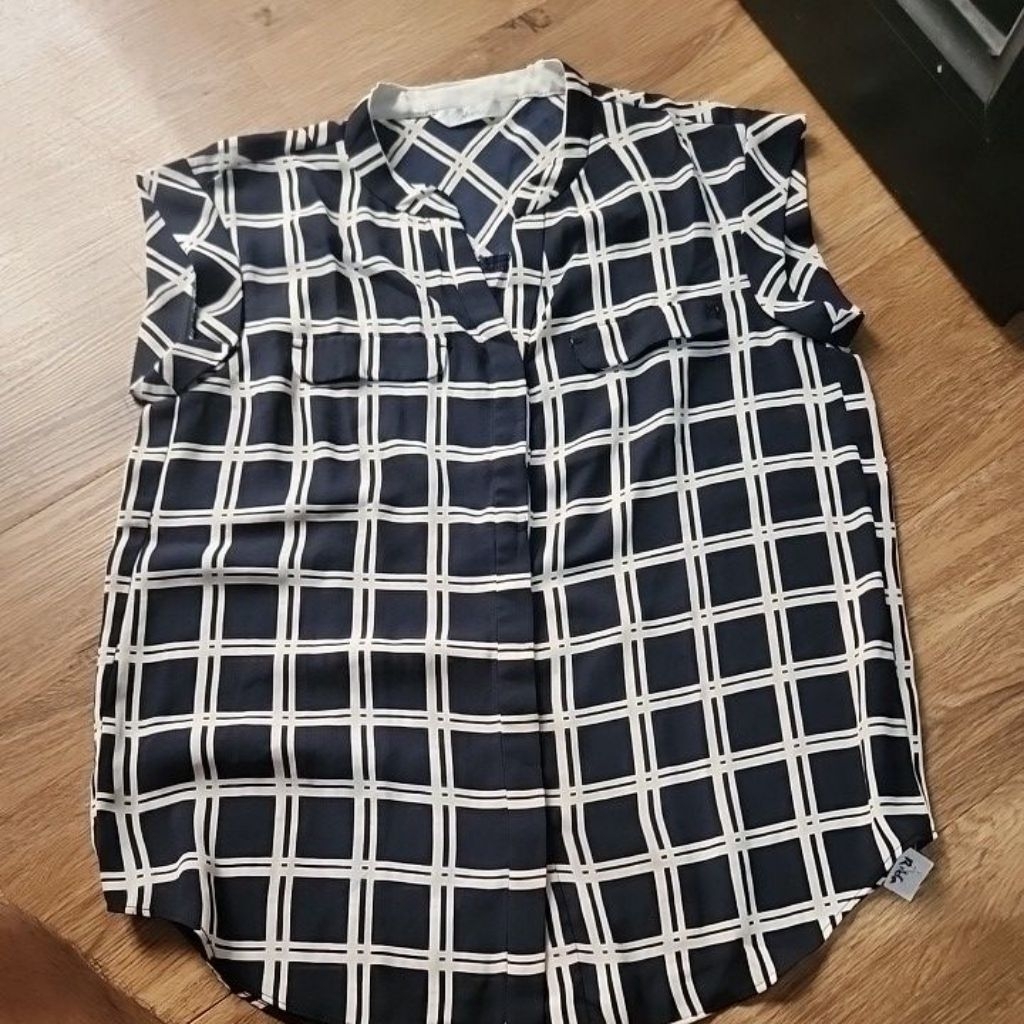 kemeja sifon wanita PL like new