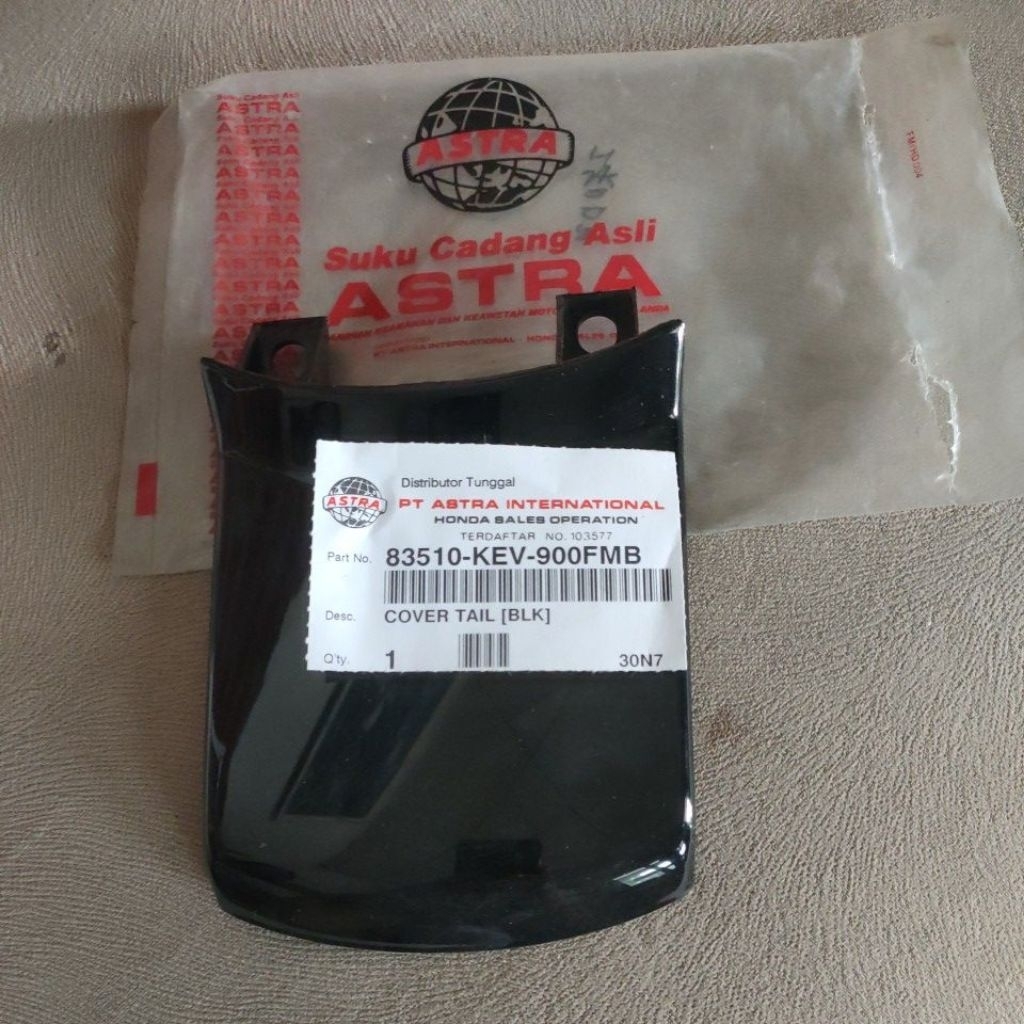COVER TAIL PAD PET STOP SAMBUNGAN COVER BODY SUPRA X100 SUPRA FIT LAMA ORI ORIGINAL ORISINIL ASTRA