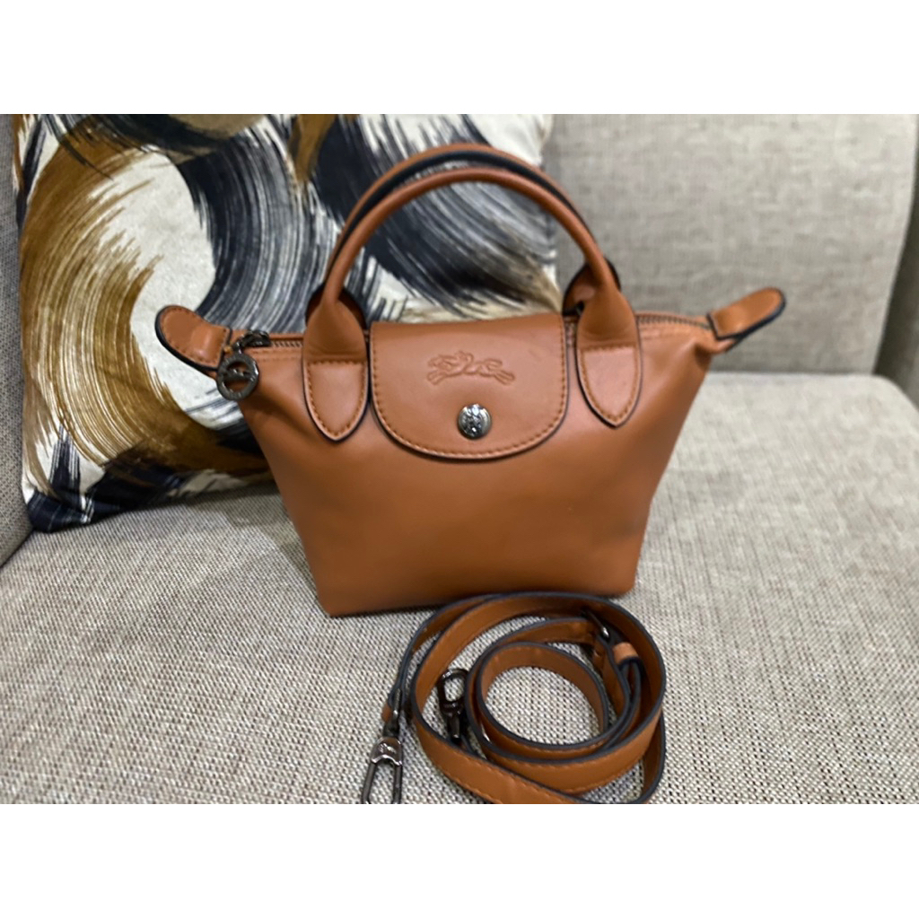 LC cuir xs kulit asli