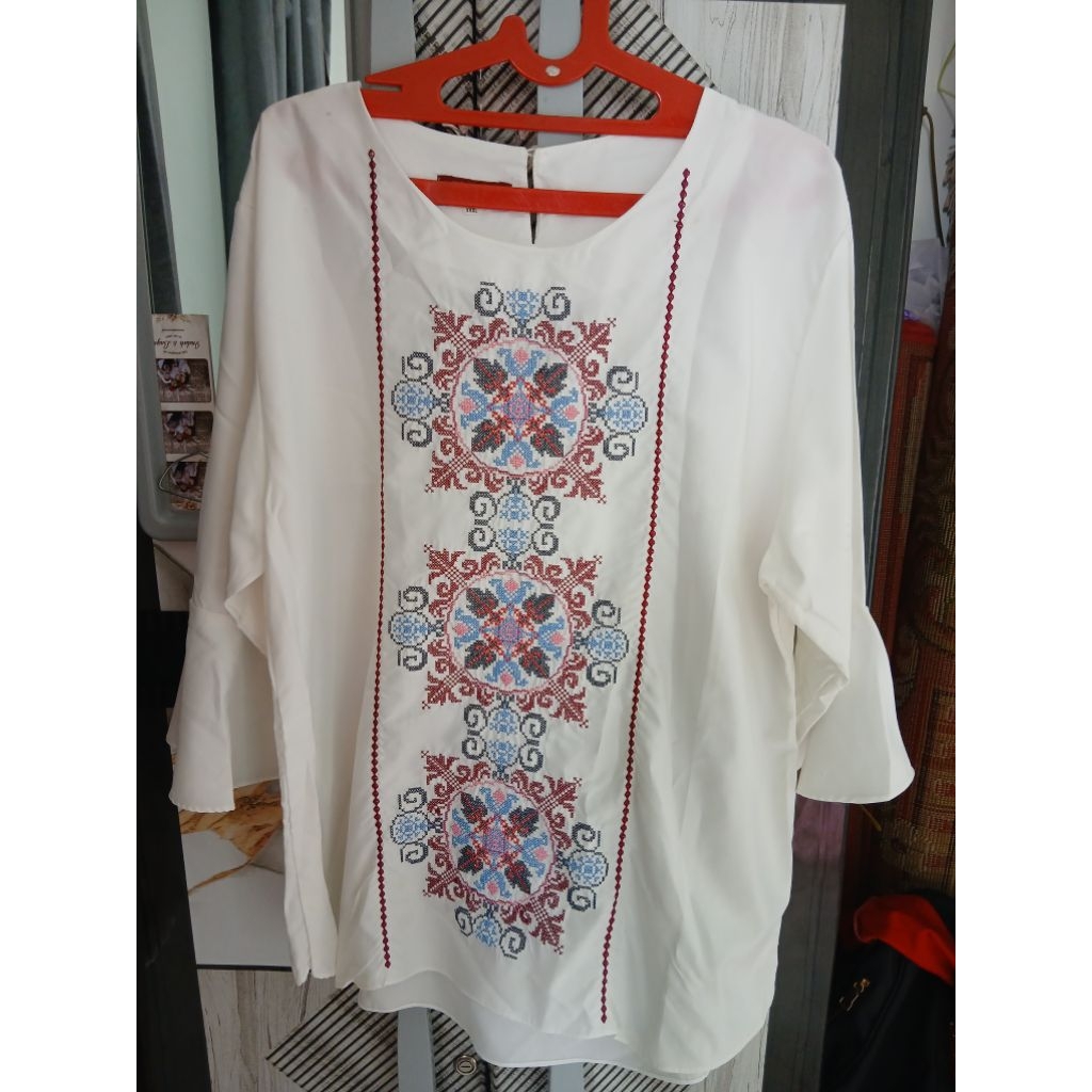 Blouse Putih Wanita PL Jumbo