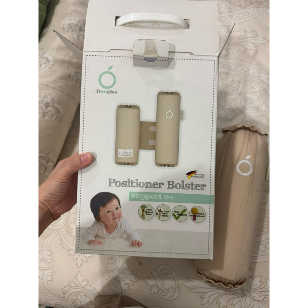 (PRELOVED) DOOGLEE Positioner Bolster 100% Natural Latex / Guling Sisi Bayi
