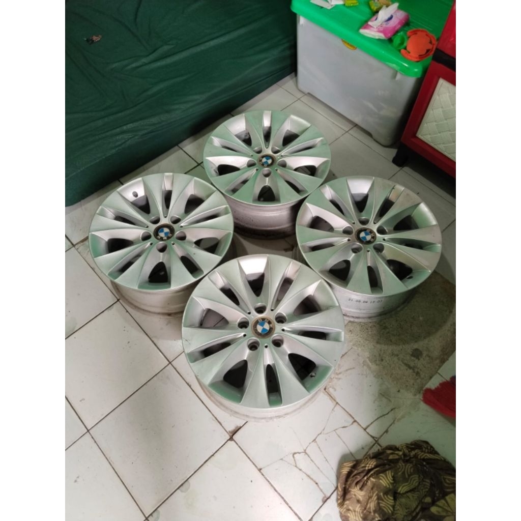 Velg oem Bmw seri5 E60 original R17