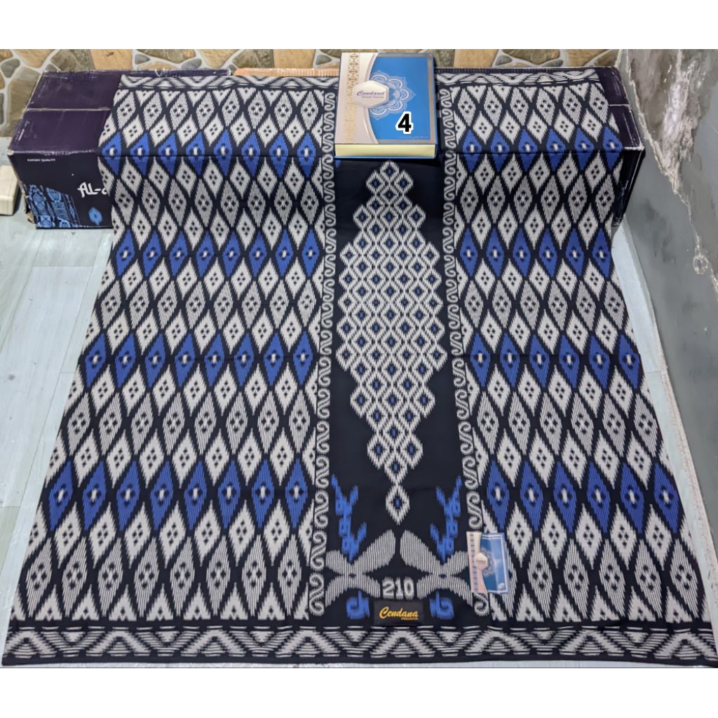 Sarung Cendana Goyor Kawung Hitam-putih Dewasa Bahan Rayon