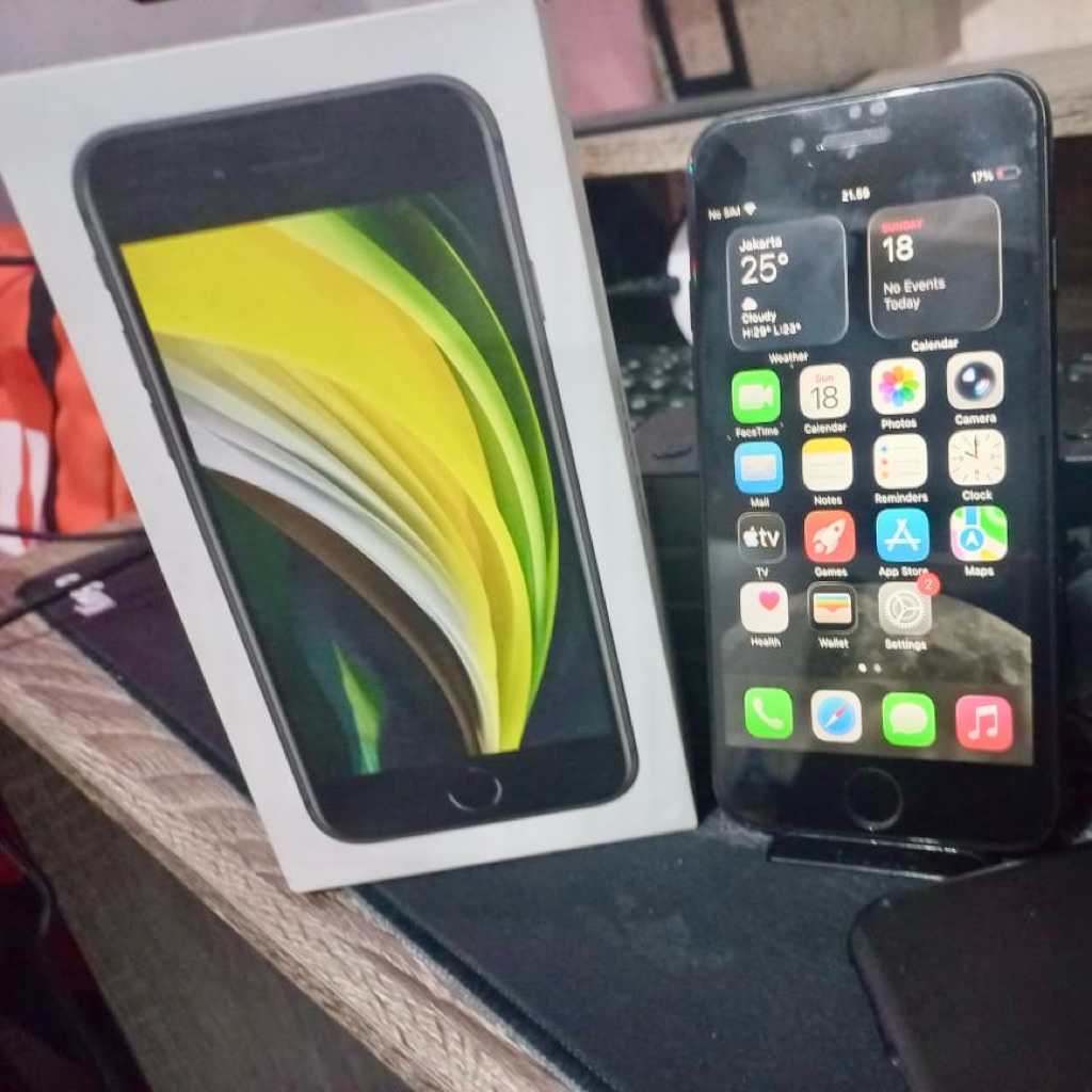 iphone SE 2 2020 64 gb resmi fullset original
