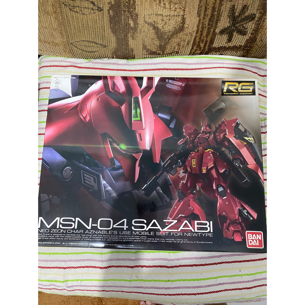 RG Sazabi Gundam Bandai