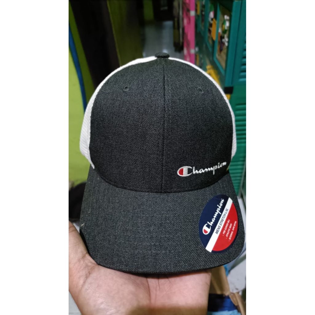 Topi Champion original build up