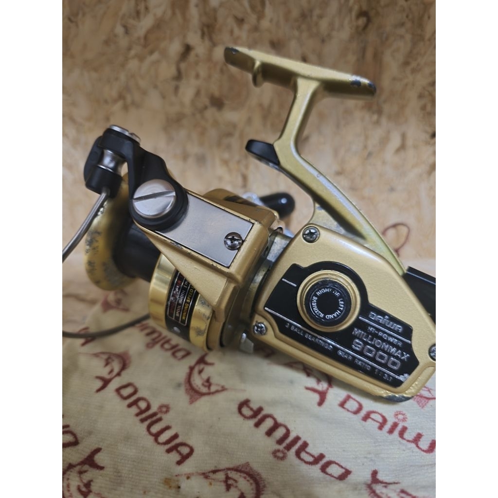 reel spinning daiwa millionmax 9000 hi-power (d-135)