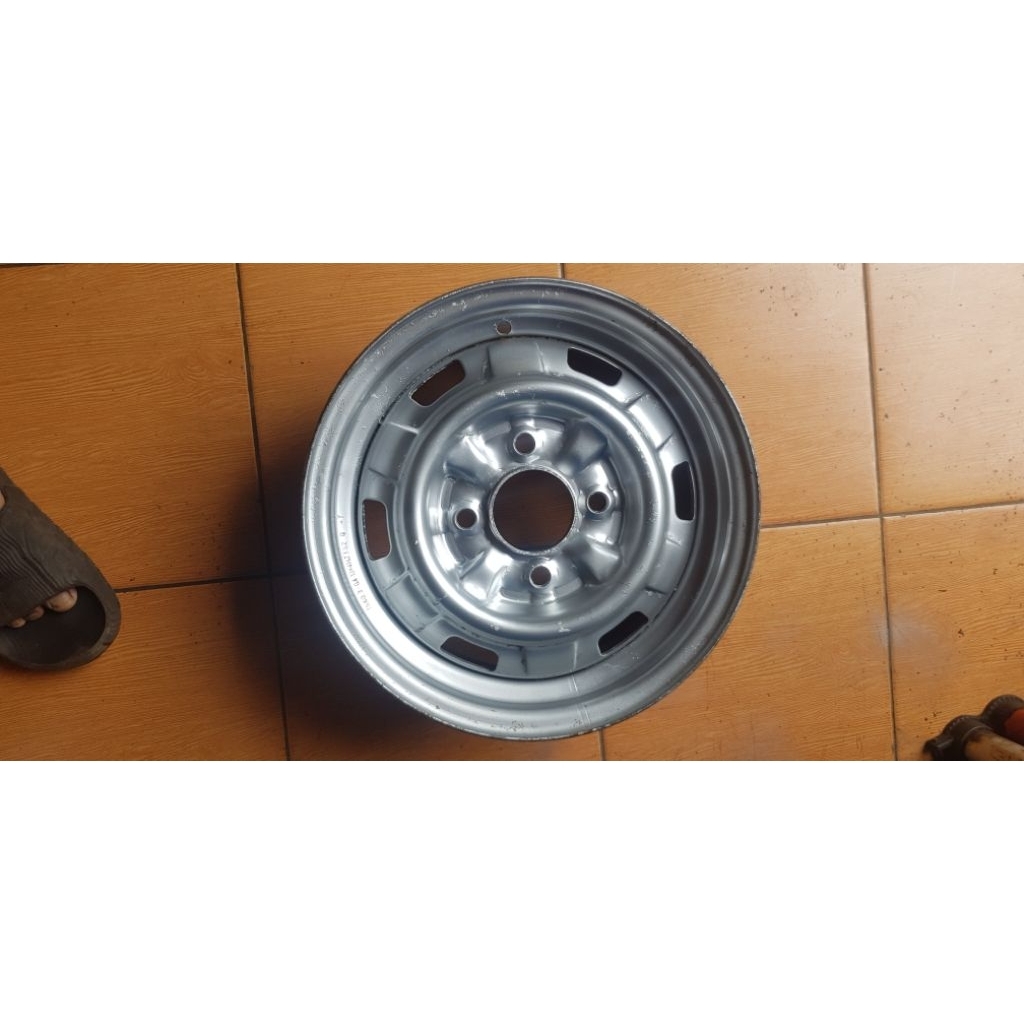 velg BARU NEW ori zebra espass R13 pcd 4x110